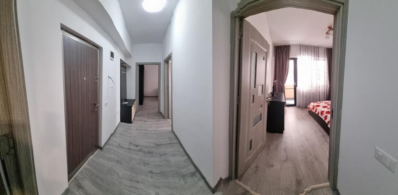 Apartament Mihaela Рымнику-Вылча Экстерьер фото